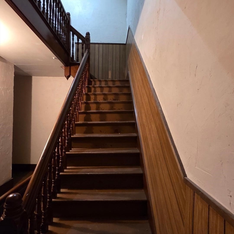 44 Coral Street Worcester, MA 01604 - Photo 27 of 34