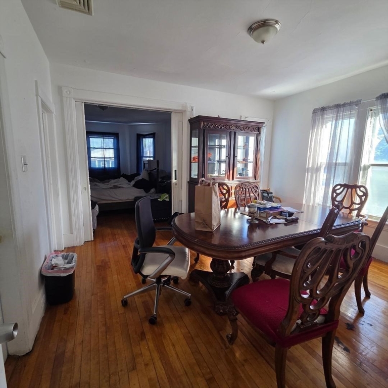 44 Coral Street Worcester, MA 01604 - Photo 6 of 34