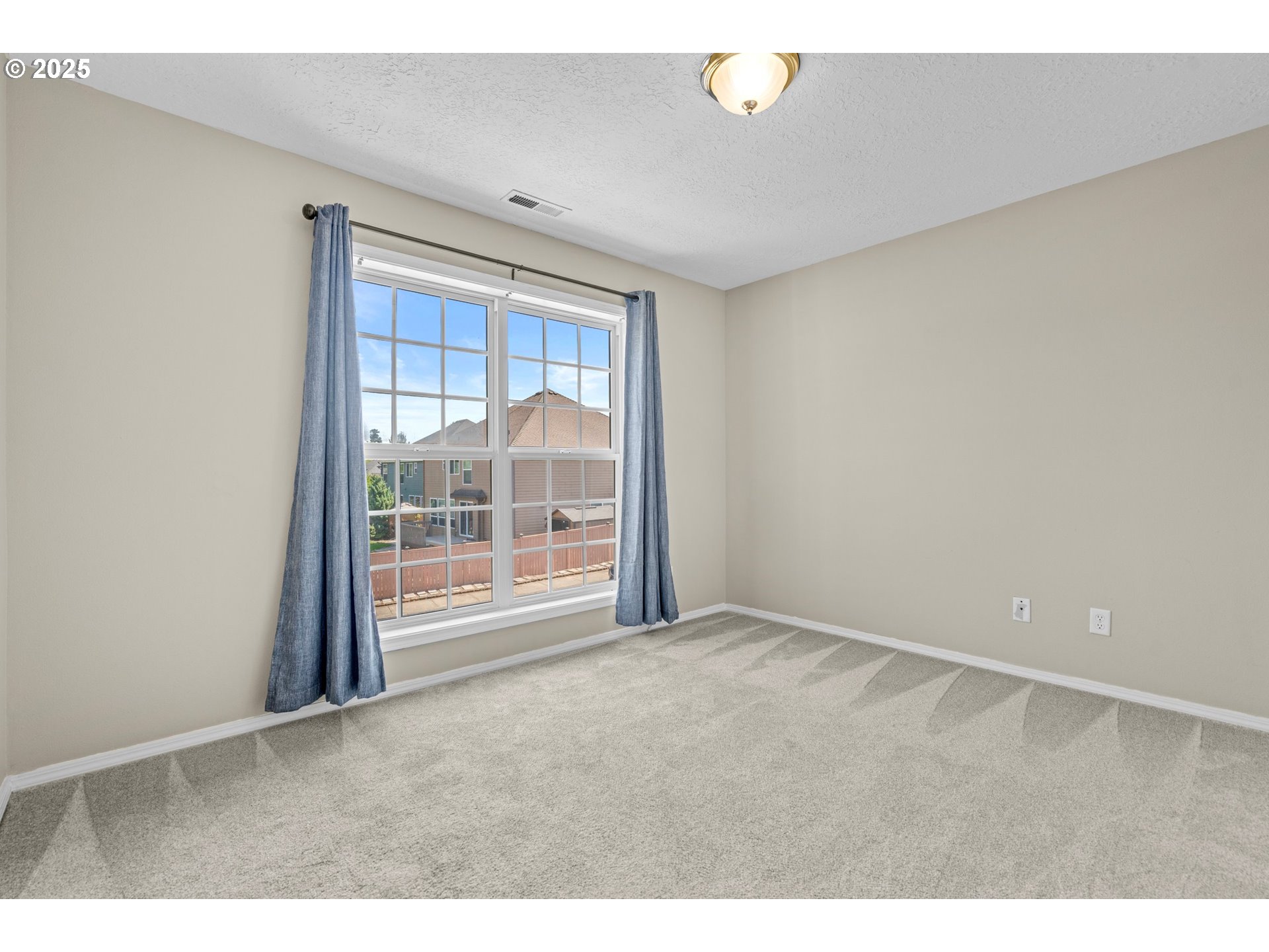 14039 Southeast 119th Drive Clackamas, OR 97015 - Photo 18 of 32