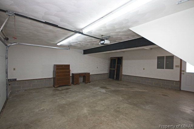 2817 Decatur Drive Hayes, VA 23072 - Photo 4 of 14 Gallery Image 4