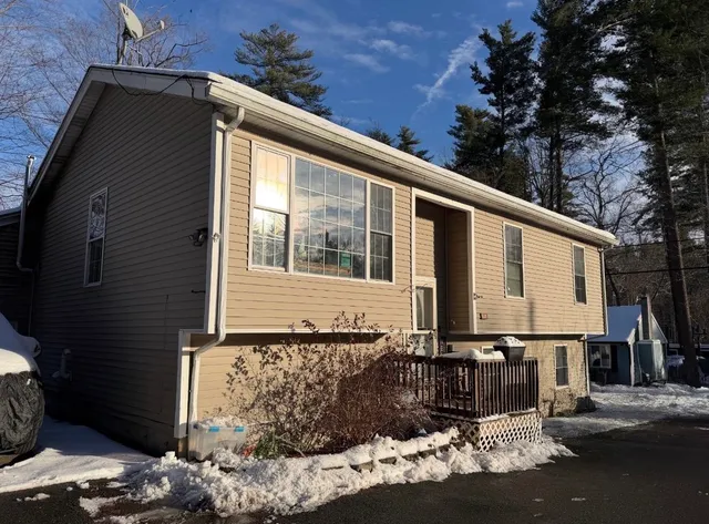 $419,000 | 114 Chases Grove Road, Derry, NH 03038