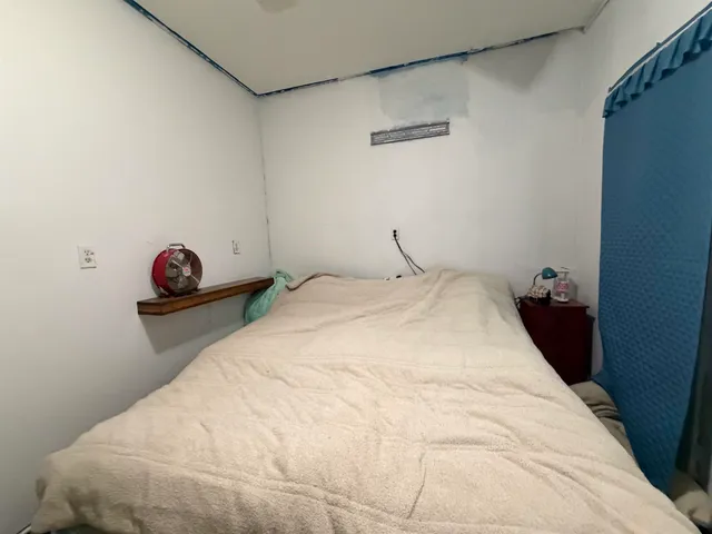 $419,000 | 114 Chases Grove Road, Derry, NH 03038