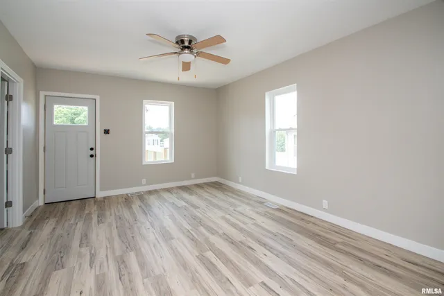 $129,900 | 627 Ann Eliza Street, Pekin, IL 61554