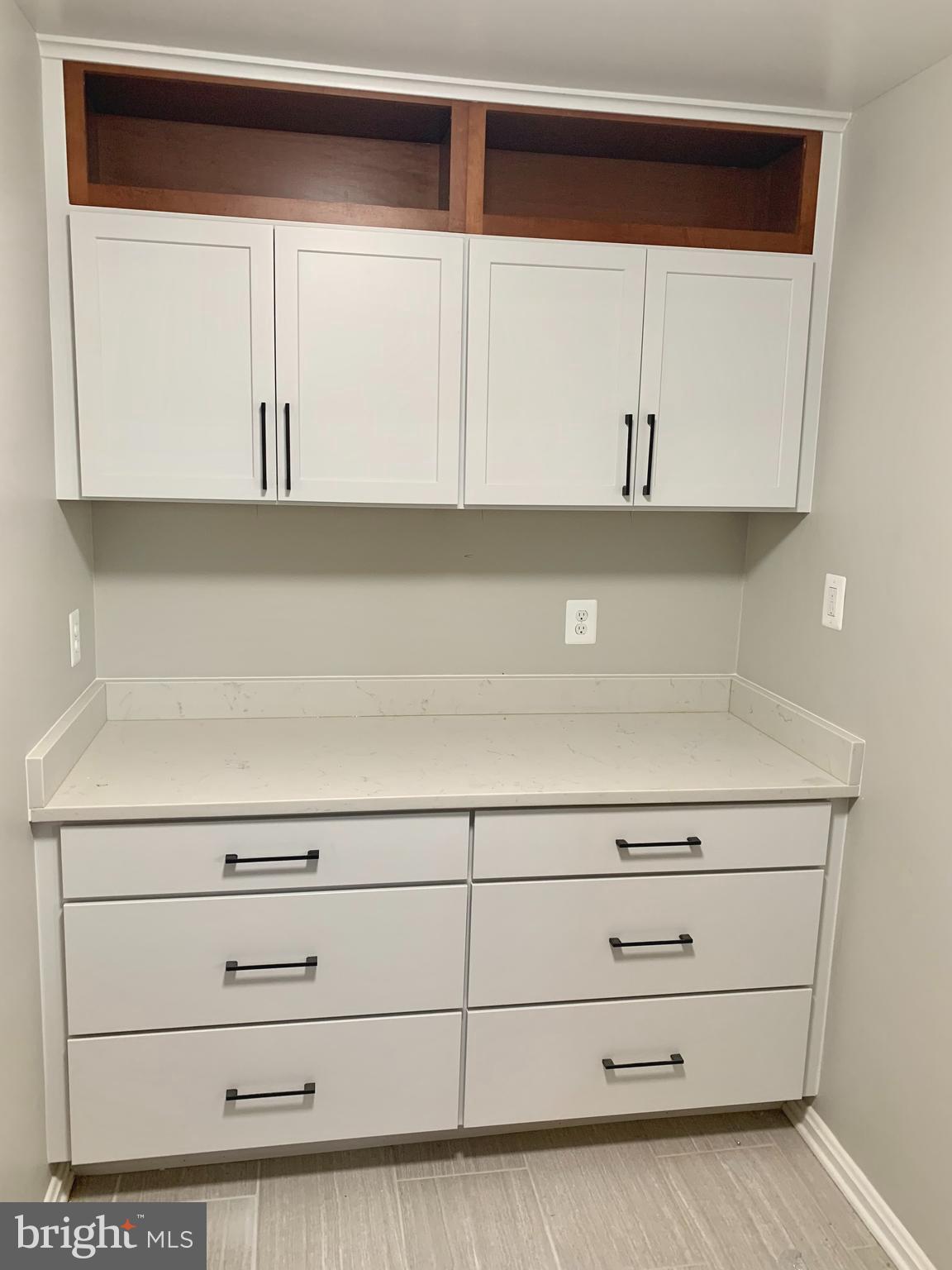 2615 13th Road South Arlington, VA 22204 - Photo 11 of 41 a close view of cabinets
