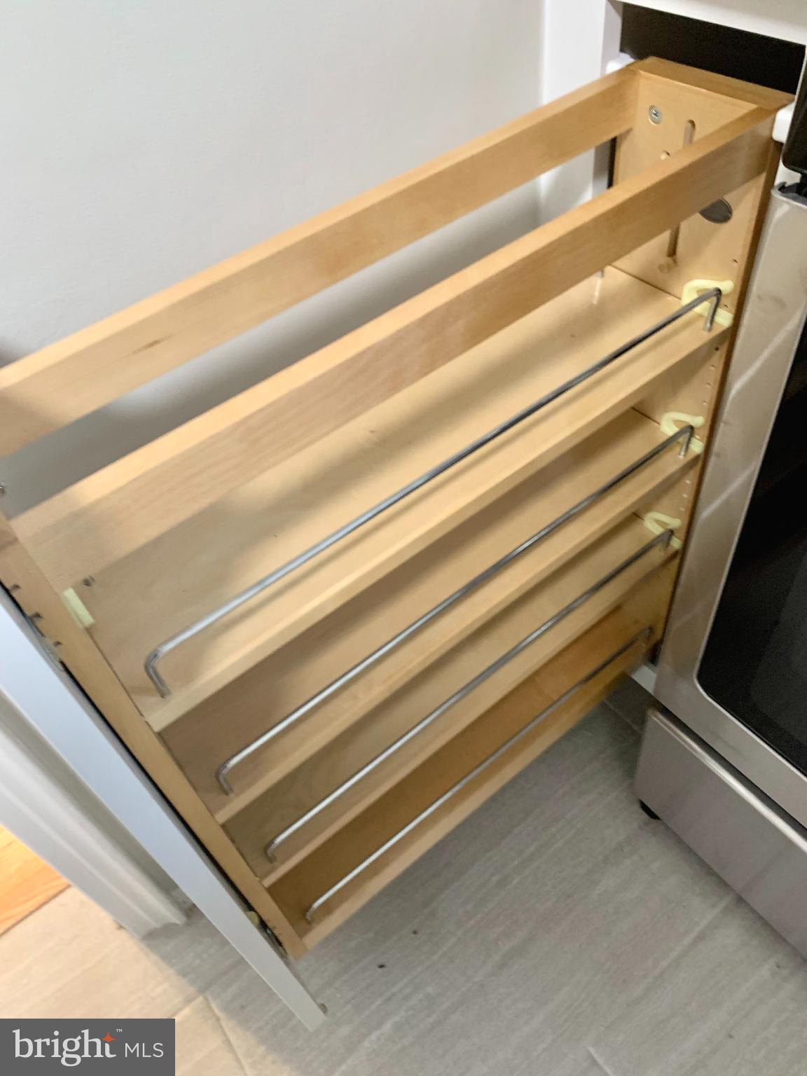 2615 13th Road South Arlington, VA 22204 - Photo 9 of 41 a view of a living room