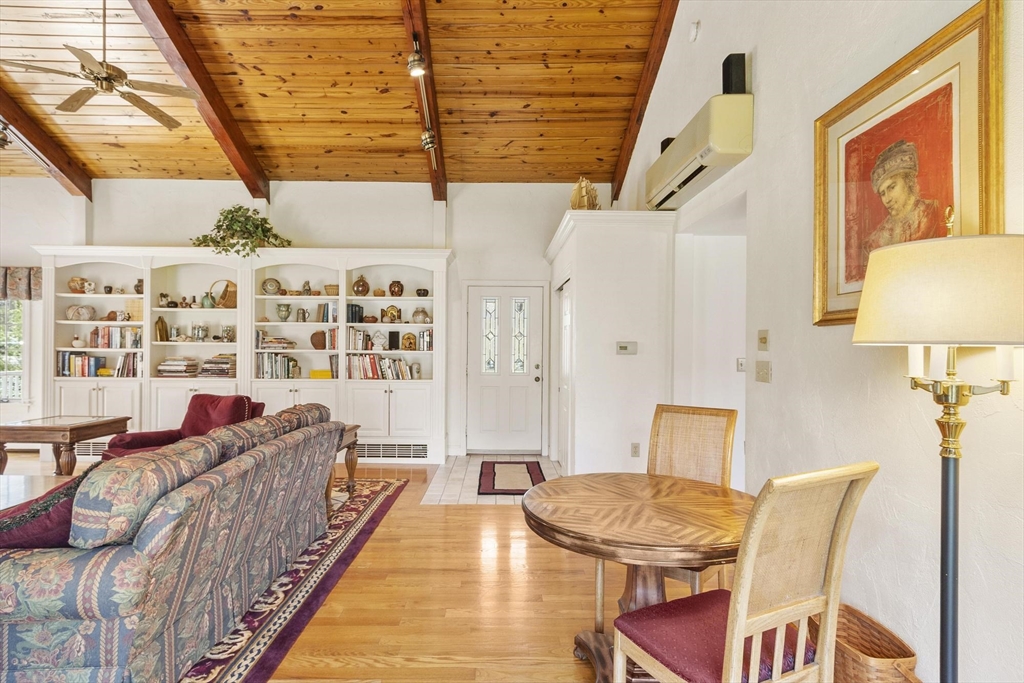 103 Brooks Station Road Princeton, MA 01541 - Photo 18 of 42