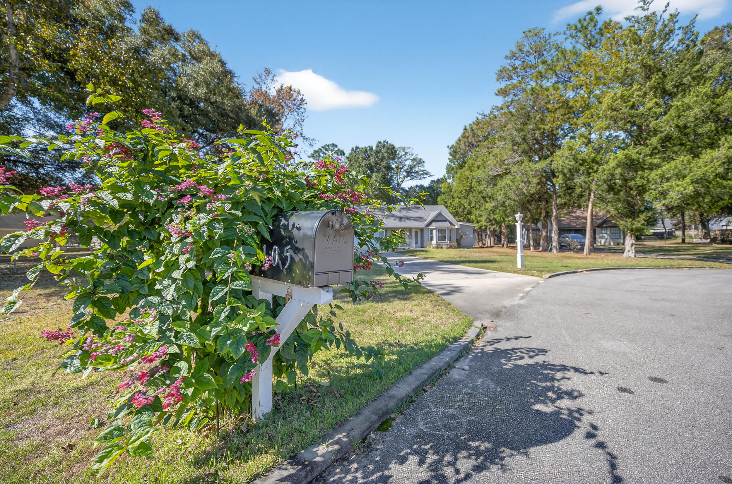 105 Cedar Point Road Crestview, FL 32539 - Photo 3 of 53 Burress 3