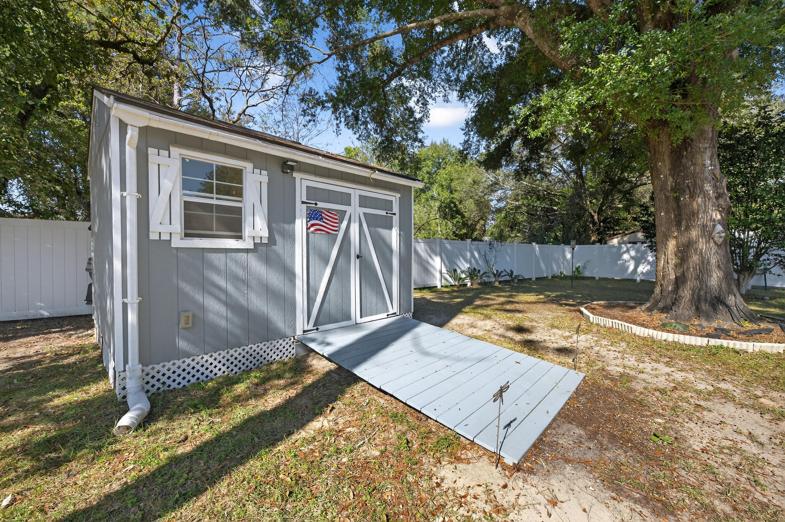 105 Cedar Point Road Crestview, FL 32539 - Photo 46 of 53 a view of a backyard