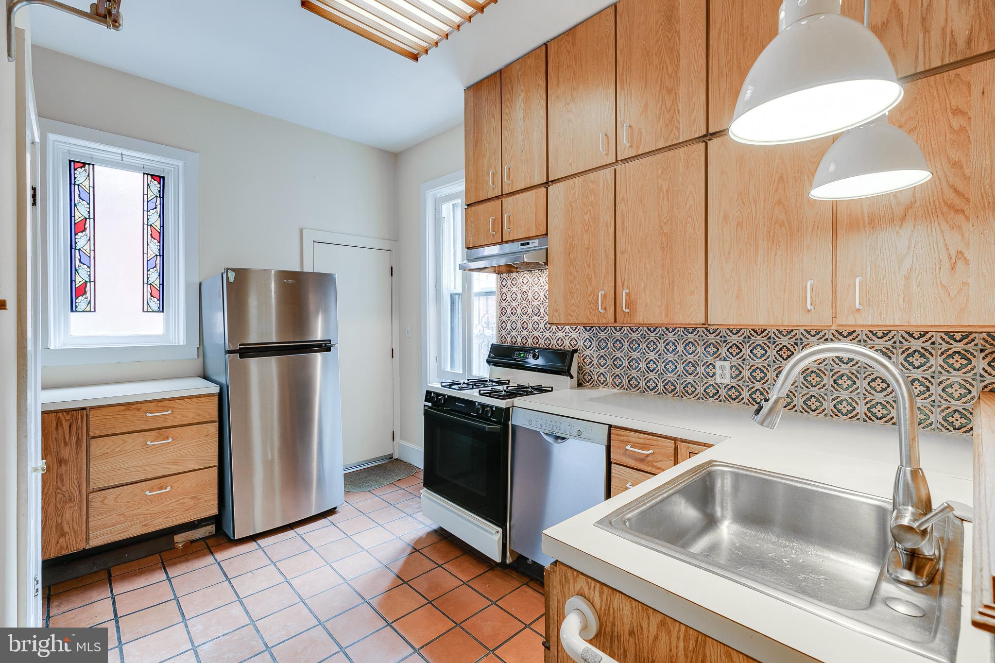 2302 Locust Street Philadelphia, PA 19103 - Photo 12 of 36 Gallery Image 12