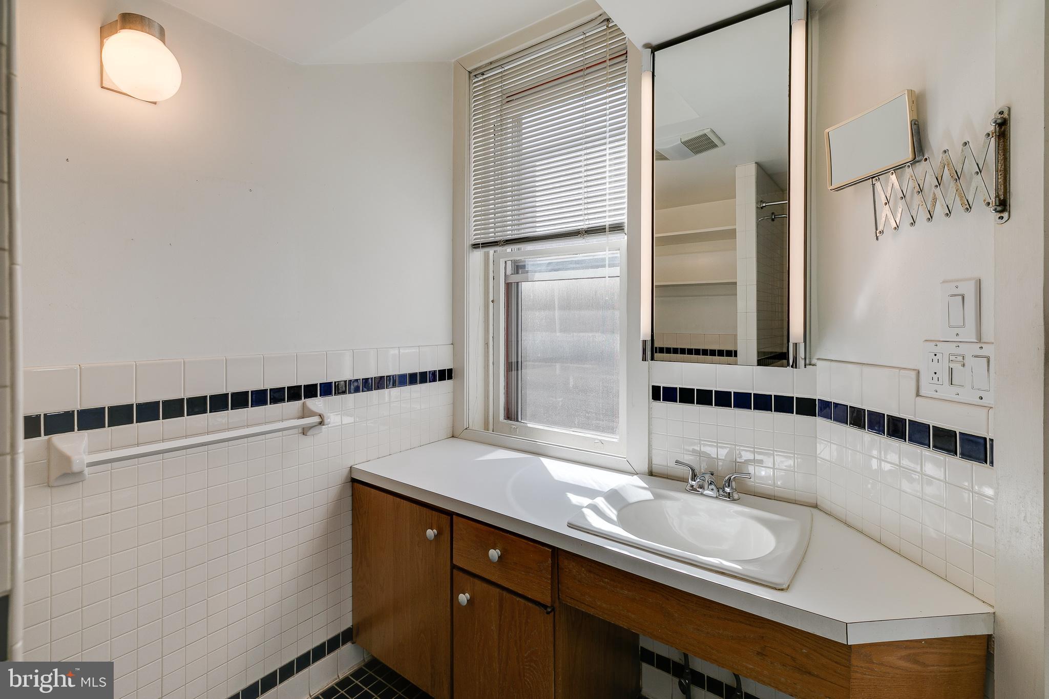2302 Locust Street Philadelphia, PA 19103 - Photo 32 of 36 Gallery Image 32