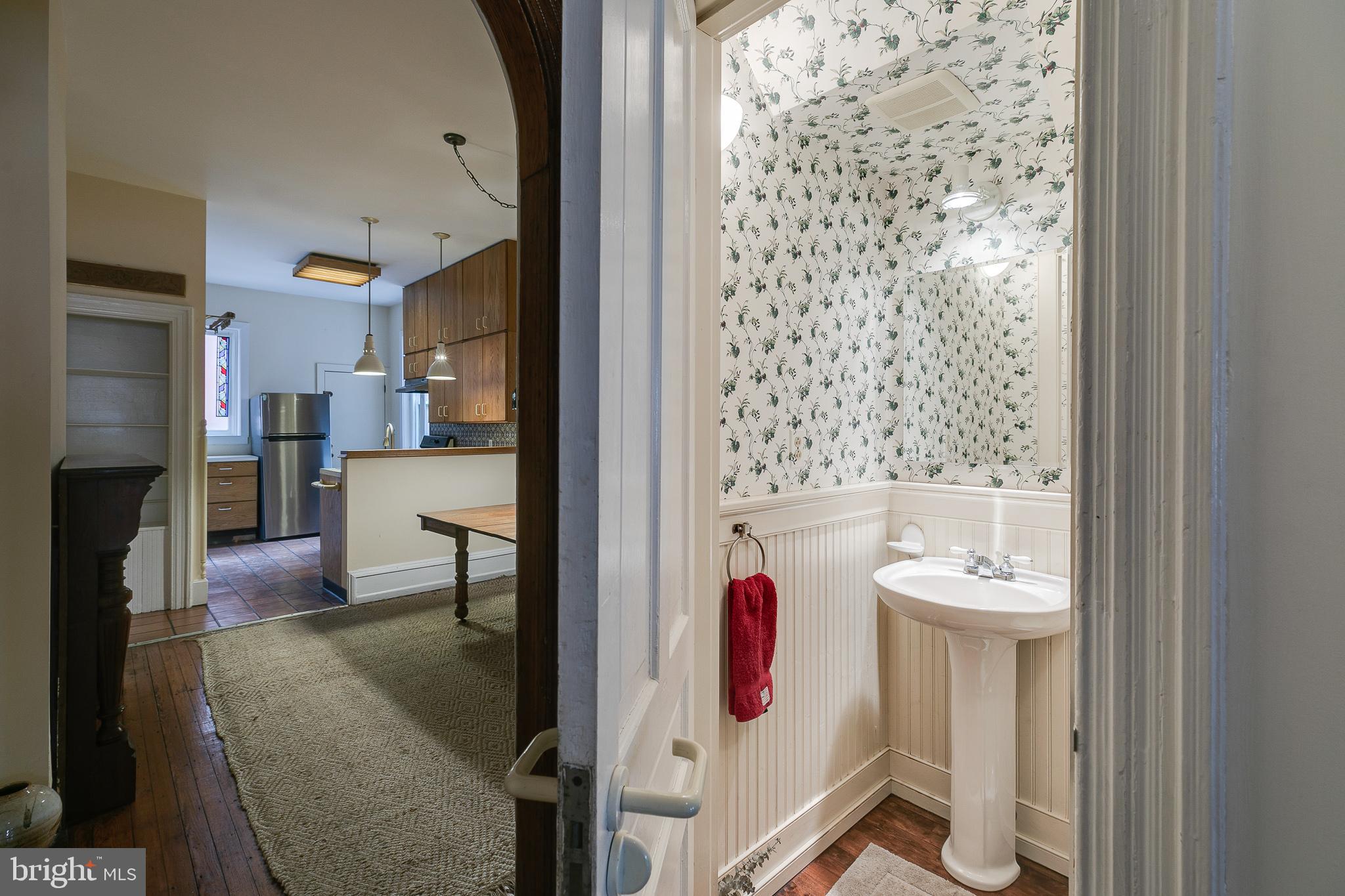 2302 Locust Street Philadelphia, PA 19103 - Photo 10 of 36 Gallery Image 10