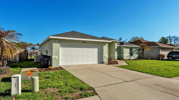 $325,000 | 4639 Great Blue Heron Drive, Lakeland, FL 33812