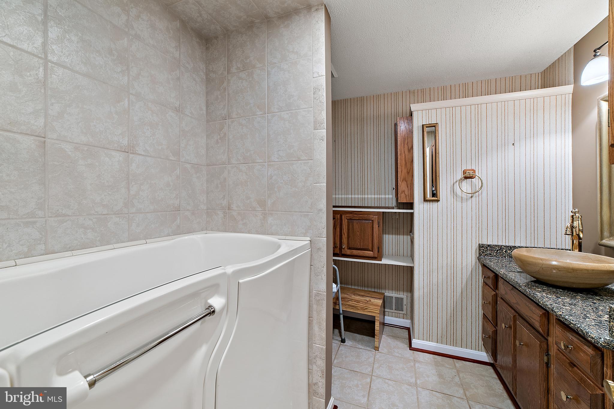4794 Dumfries Road Catlett, VA 20119 - Photo 14 of 22 Gallery Image 14