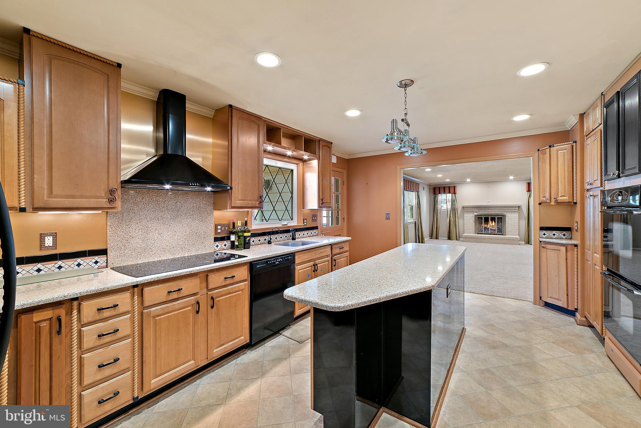4794 Dumfries Road Catlett, VA 20119 - Photo 6 of 22 Gallery Image 6