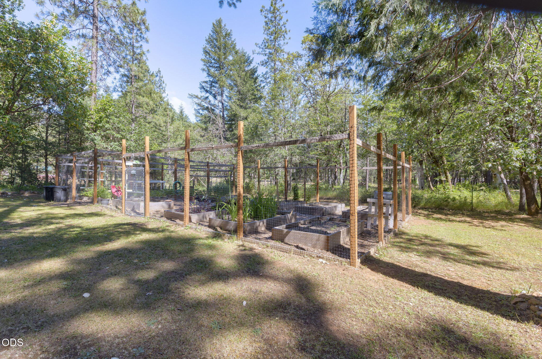 1740 Queens Branch Road Rogue River, OR 97537 - Photo 22 of 63