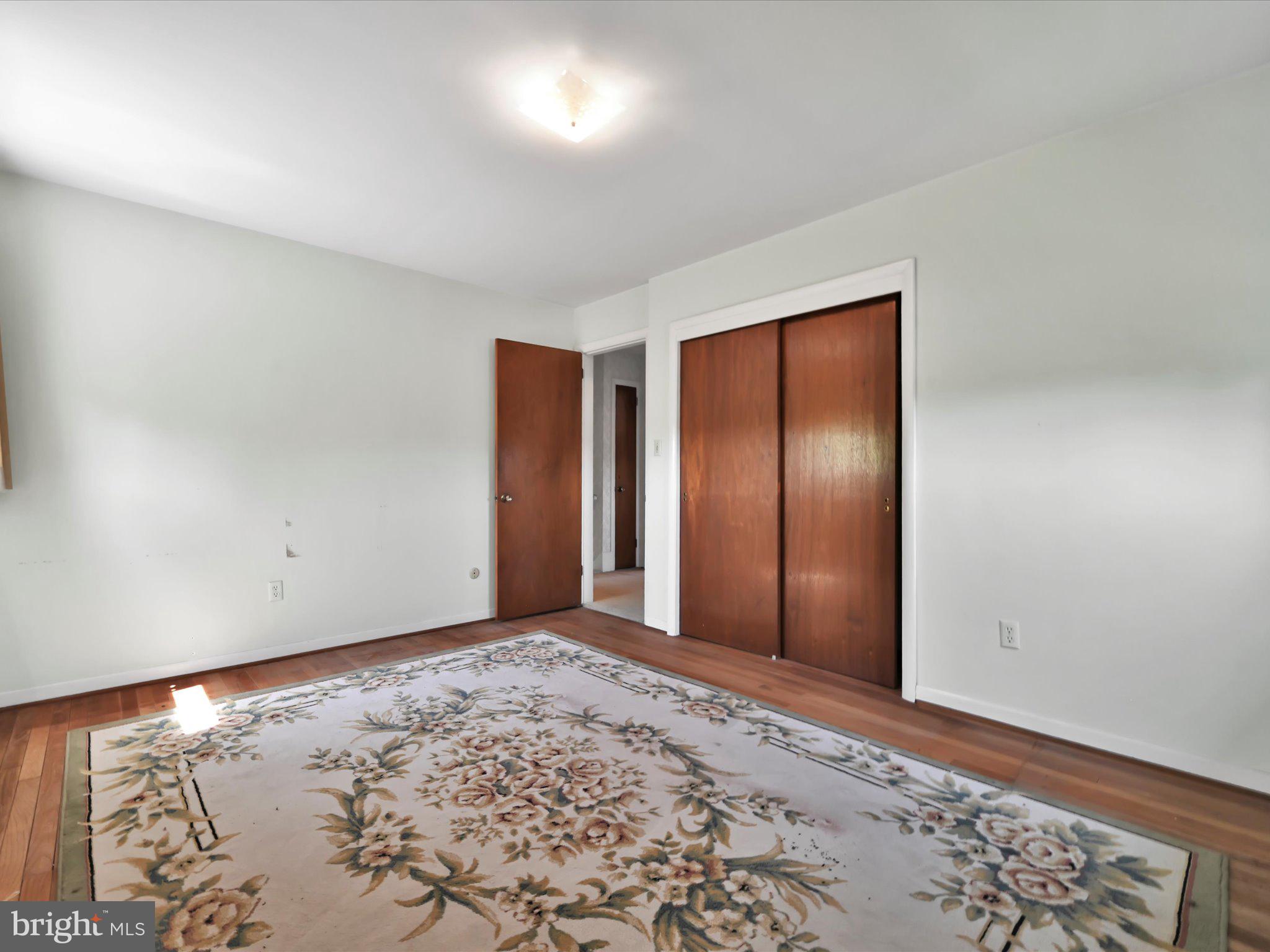 1109 Commonwealth Boulevard Reading, PA 19607 - Photo 17 of 32