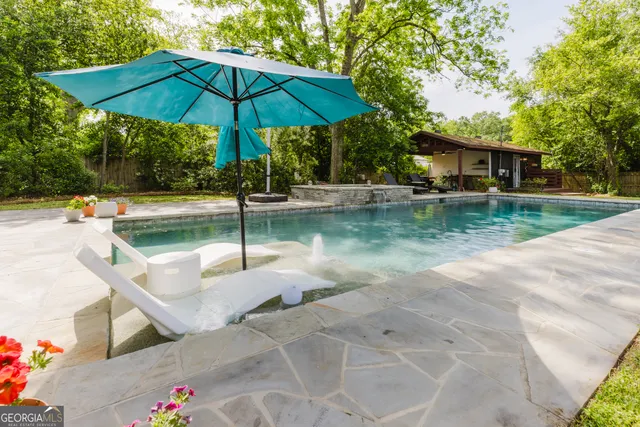 $550,000 | 326 North Dooly Street, Montezuma, GA 31063