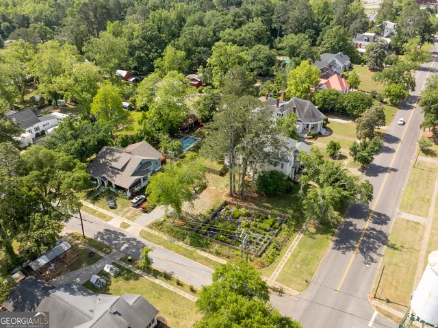 $550,000 | 326 North Dooly Street, Montezuma, GA 31063