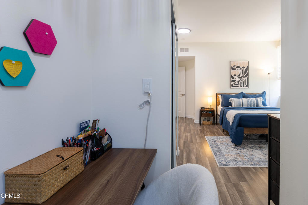 12007 Rochester Avenue, Unit 1 Los Angeles, CA 90025 - Photo 22 of 32