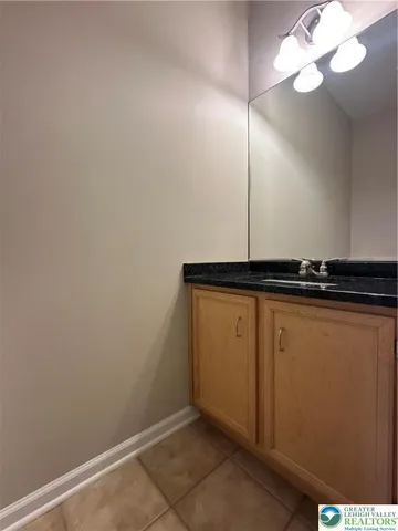 $424,900 | 117 Willow Drive, Easton, PA 18045