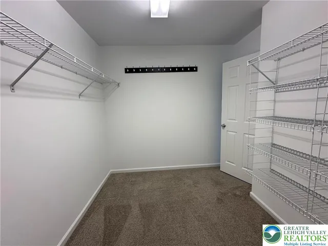 $424,900 | 117 Willow Drive, Easton, PA 18045