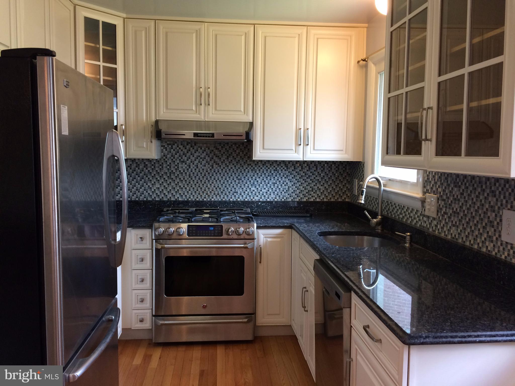 9014 3rd Avenue Silver Spring, MD 20910 - Photo 11 of 25 Kitchen