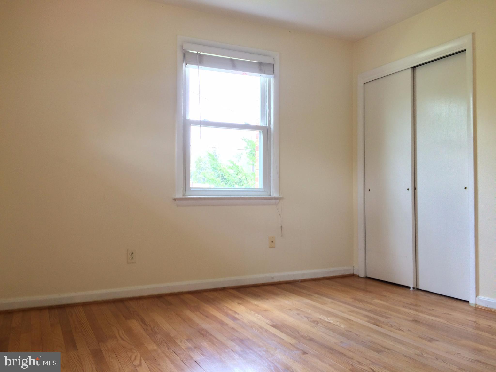 9014 3rd Avenue Silver Spring, MD 20910 - Photo 17 of 25 Master Bedroom - with half bath