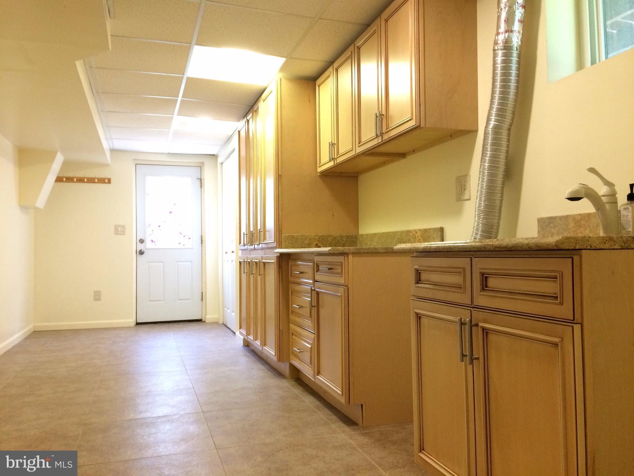 9014 3rd Avenue Silver Spring, MD 20910 - Photo 21 of 25 Laundry Room - Walkout Basement