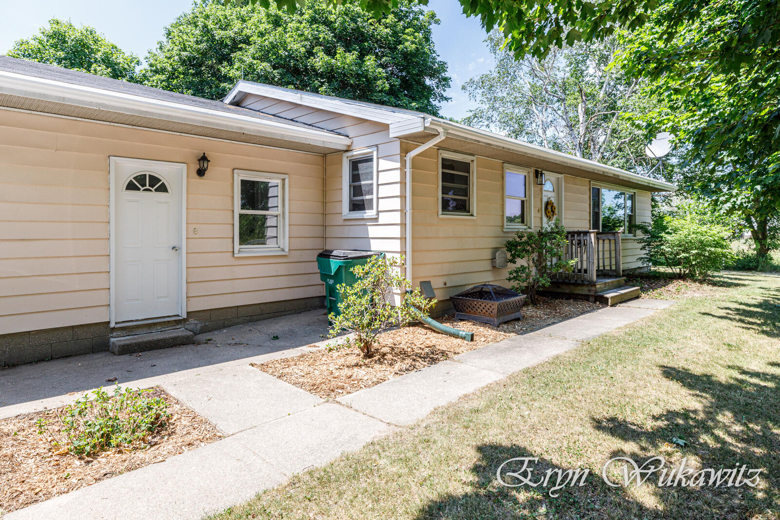 10863 Maple Island-1