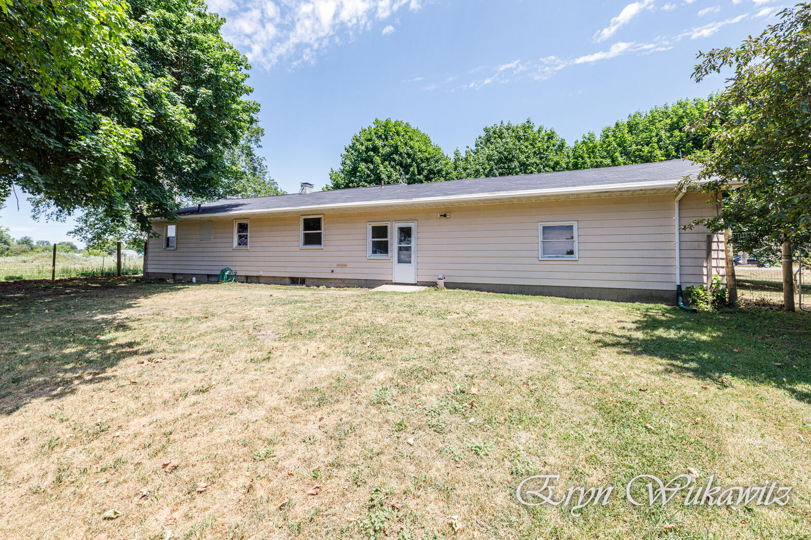 10863 North Maple Island Road Fremont, MI 49412 - Photo 5 of 34 10863 Maple Island-5