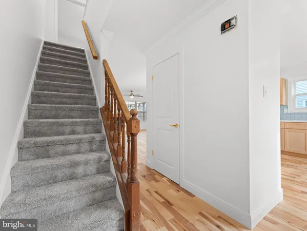 a view of entryway