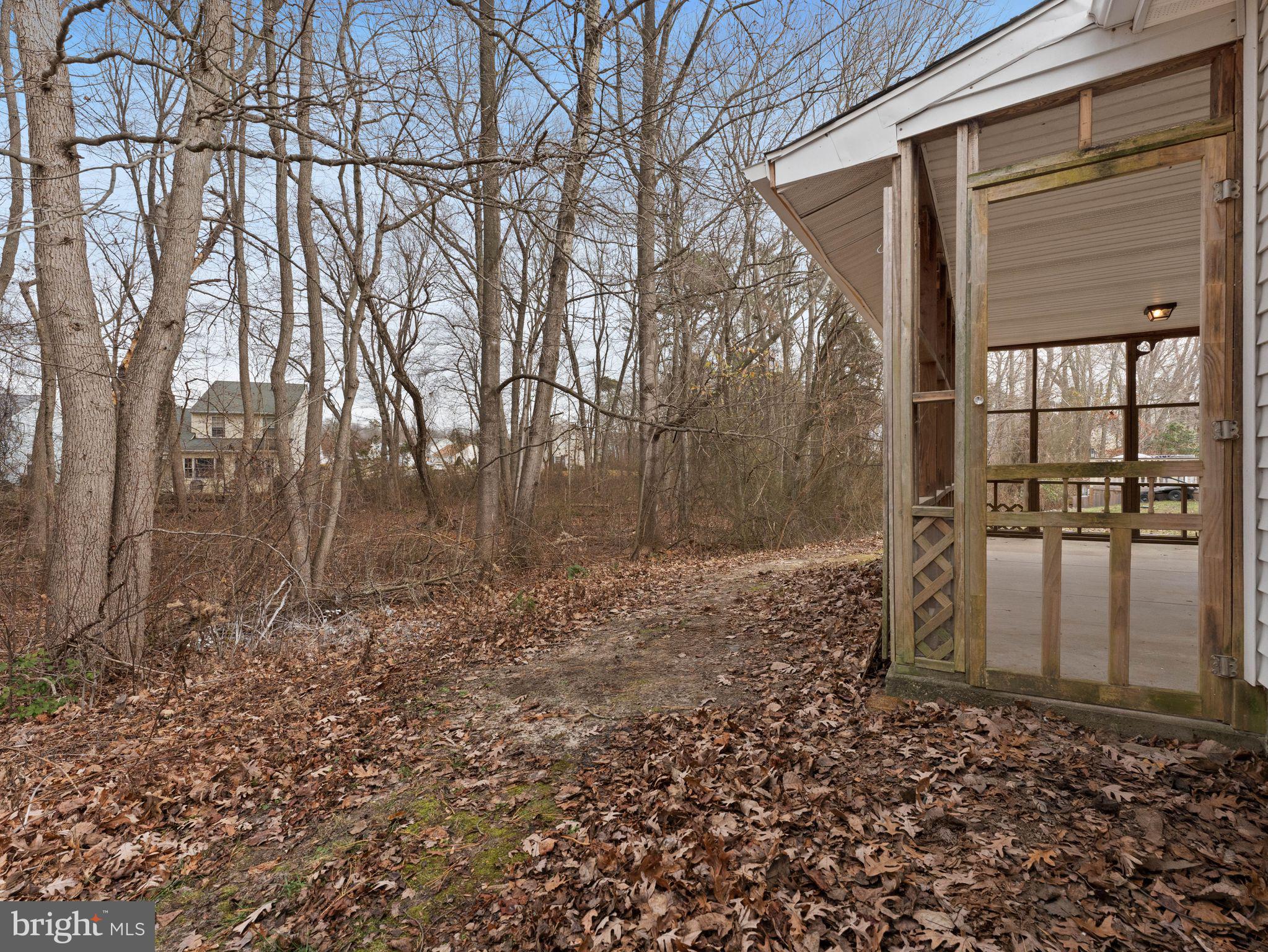 617 Caribbean Way Williamstown, NJ 08094 - Photo 25 of 26 a backyard of a house with lots of green space