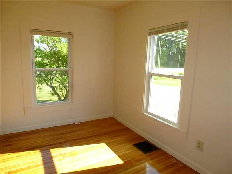 434 County Road Westbrook, ME 04092 - Photo 3 of 14 Dining Room.
