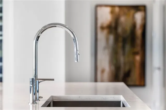 $3,095,000 | 3107 Peachtree Road Northeast, Unit 1402, Atlanta, GA 30305