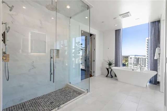 $3,095,000 | 3107 Peachtree Road Northeast, Unit 1402, Atlanta, GA 30305