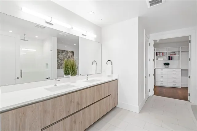 $3,095,000 | 3107 Peachtree Road Northeast, Unit 1402, Atlanta, GA 30305