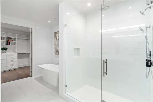 $3,095,000 | 3107 Peachtree Road Northeast, Unit 1402, Atlanta, GA 30305