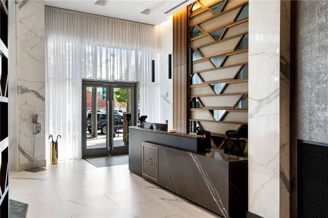 $3,095,000 | 3107 Peachtree Road Northeast, Unit 1402, Atlanta, GA 30305