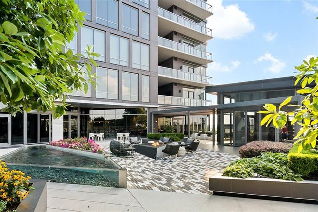 $3,200,000 | 3107 Peachtree Road Northeast, Unit 1402, Atlanta, GA 30305