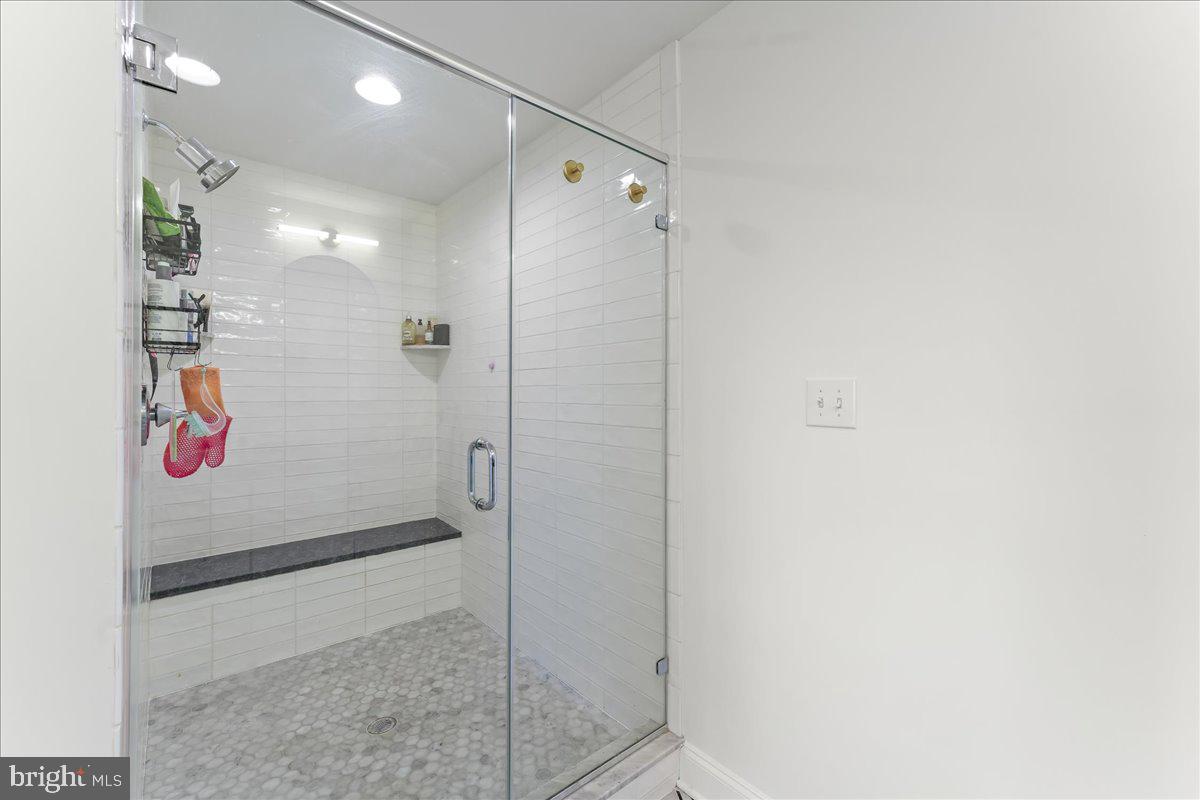 1202 Summit Drive Royersford, PA 19468 - Photo 26 of 35 a bathroom with a shower and a shower