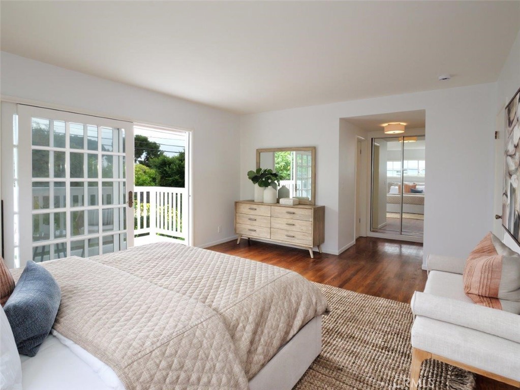 2525 Vía Amador Palos Verdes Estates, CA 90274 - Photo 15 of 29 Primary Bedroom View