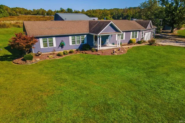 $369,900 | 1810 North Prullage Road, Vincennes, IN 47591