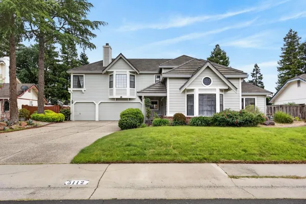 $899,000 | 5112 Laguna Woods Drive, Elk Grove, CA 95758