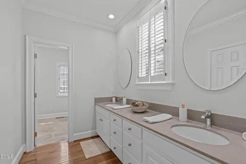 $725,000 | 107 Quarterpath, Cary, NC 27518