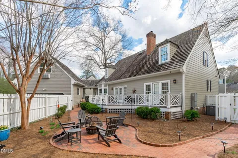 $725,000 | 107 Quarterpath, Cary, NC 27518