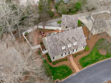 $725,000 | 107 Quarterpath, Cary, NC 27518