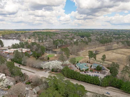 $725,000 | 107 Quarterpath, Cary, NC 27518