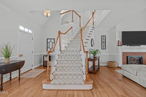 $725,000 | 107 Quarterpath, Cary, NC 27518