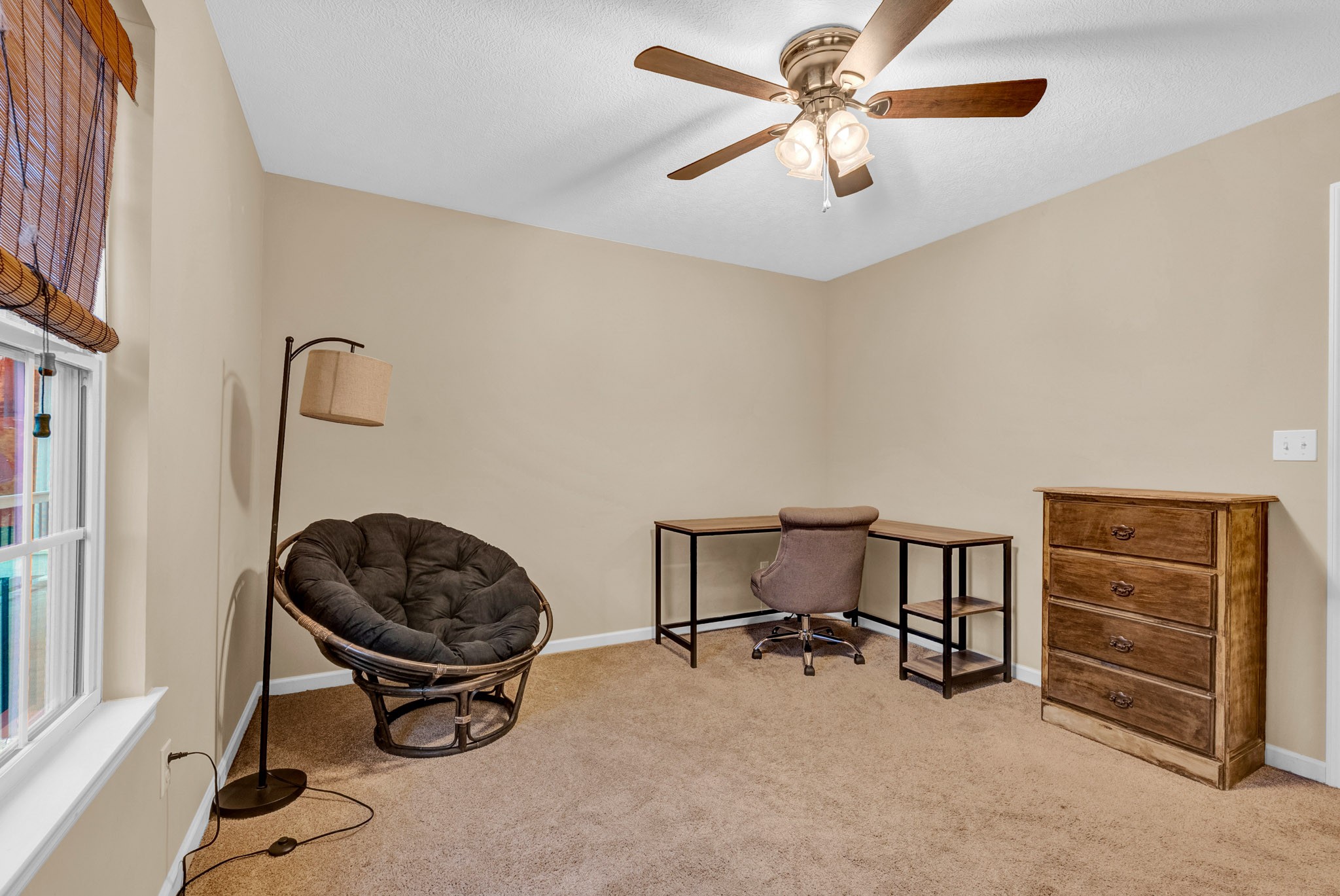 498 Bugger Ridge Road McMinnville, TN 37110 - Photo 18 of 22 a view of workspace with furniture