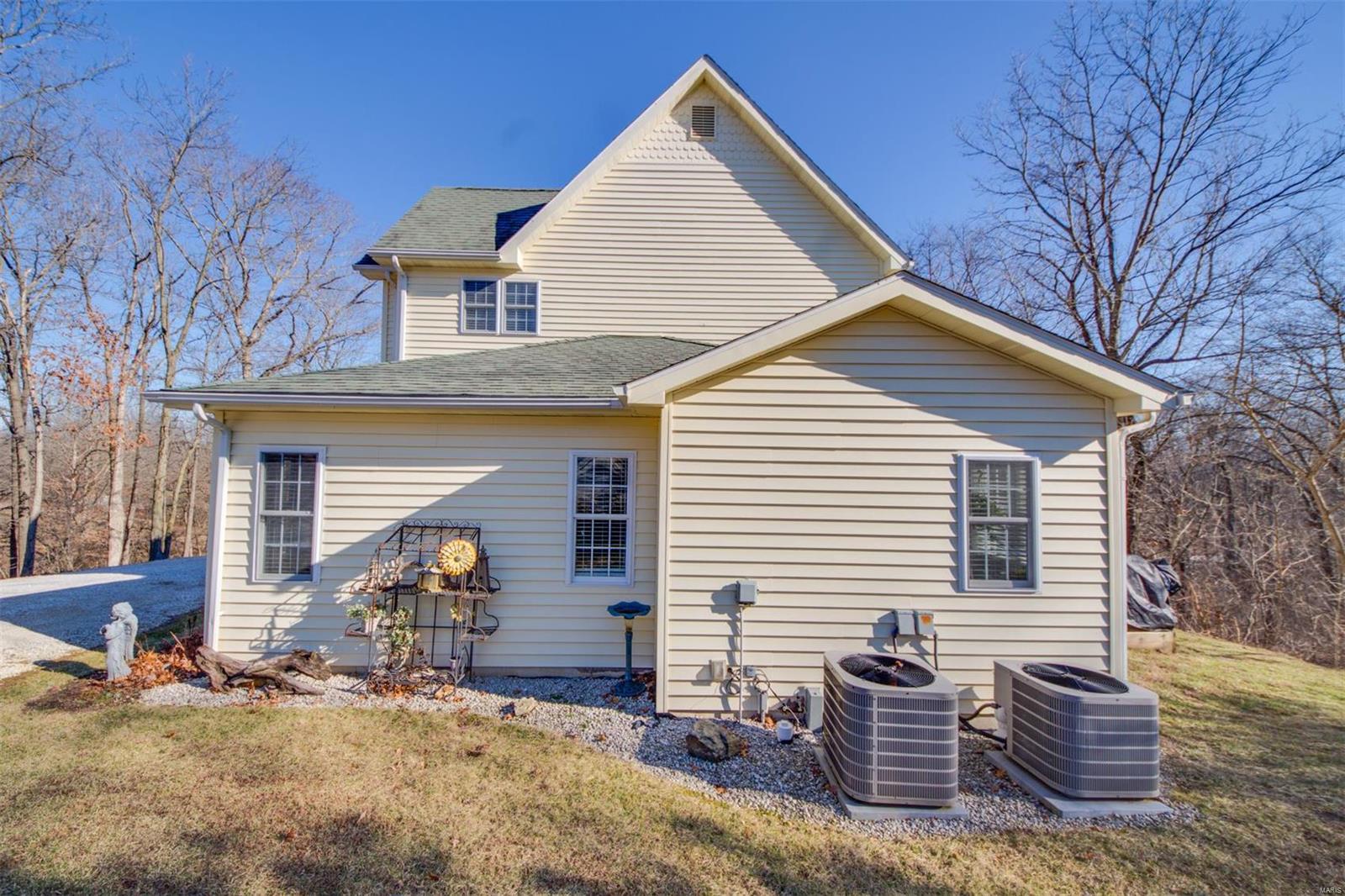 24250 Dunham Road Fieldon, IL 62031 - Photo 31 of 46